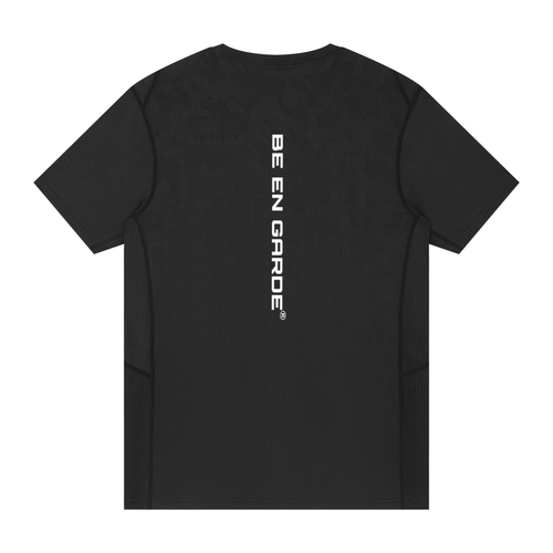 BE EN GARDE™ JACQUARD MESH TEE