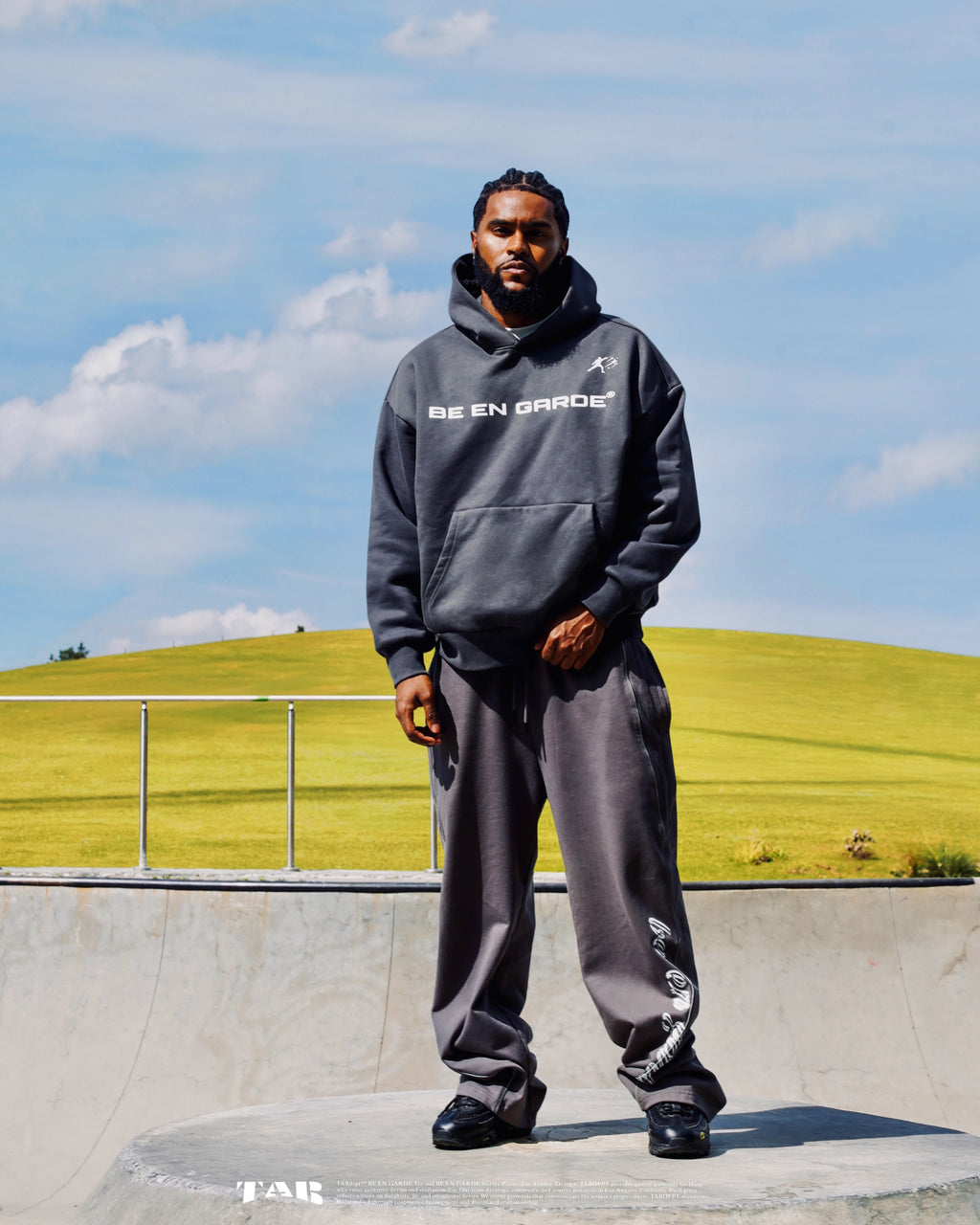 BE EN GARDE® Classic Heavyweight Fleece Hoodie