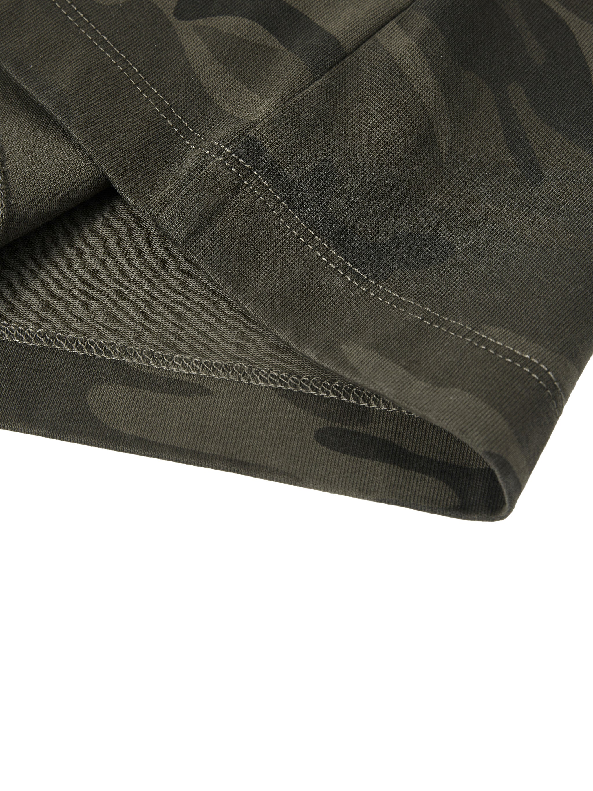 BE EN GARDE™ CAMO LOOSE LONG SLEEVE
