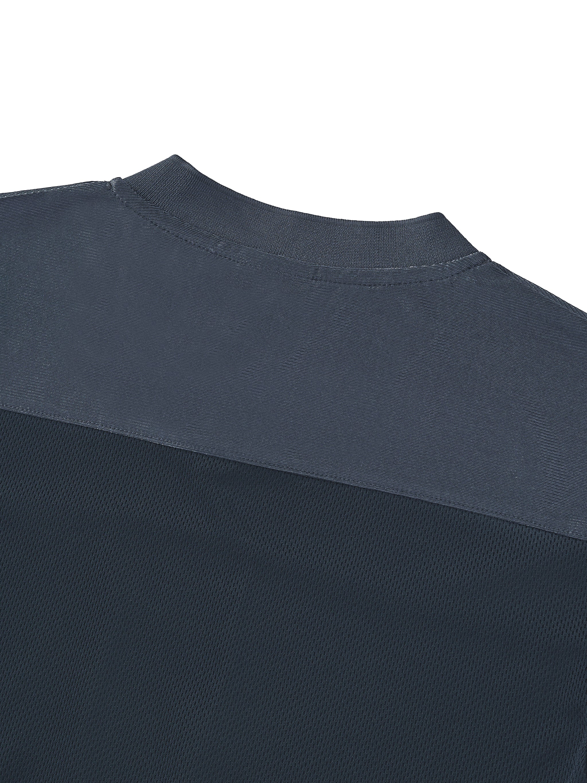 BE EN GARDE™ CROPPED PANELED V-NECK JERSEY