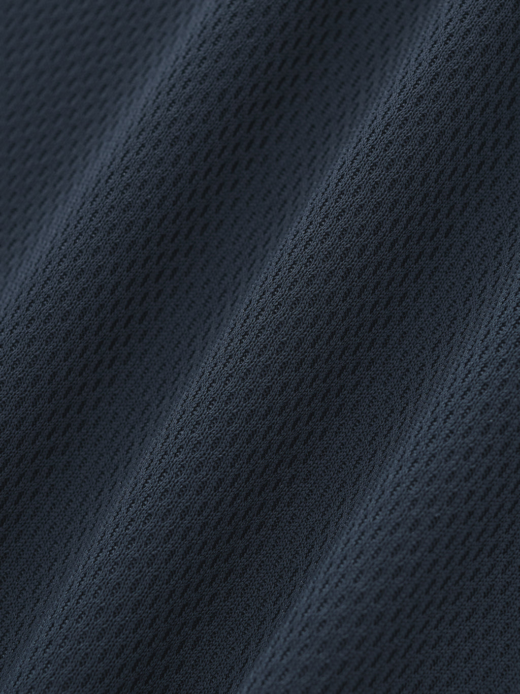 BE EN GARDE™ CROPPED PANELED V-NECK JERSEY